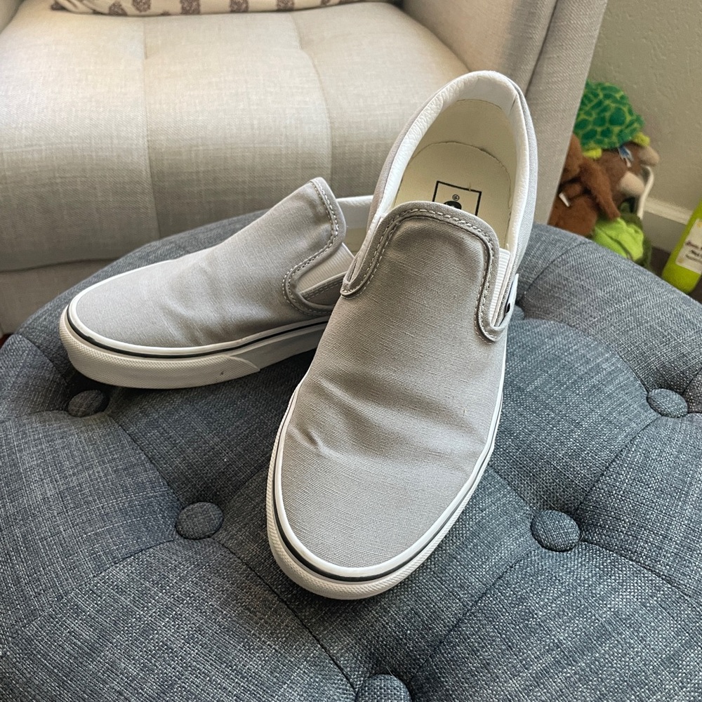 Vans Gray Slip-On Shoes - Size 8 - Picture 2 of 3